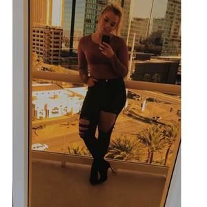 Meet your Posher, Natalia